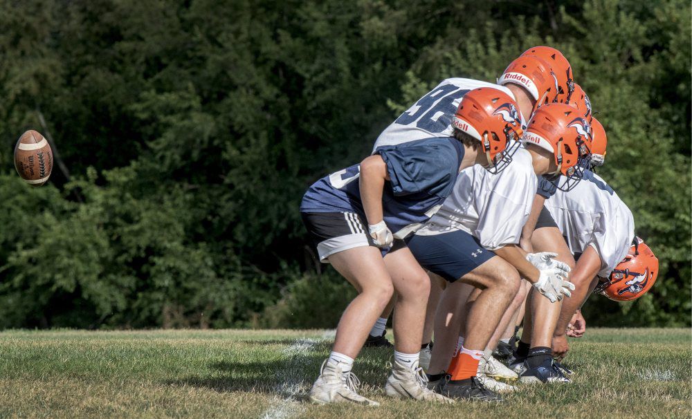 Mahomet football12129